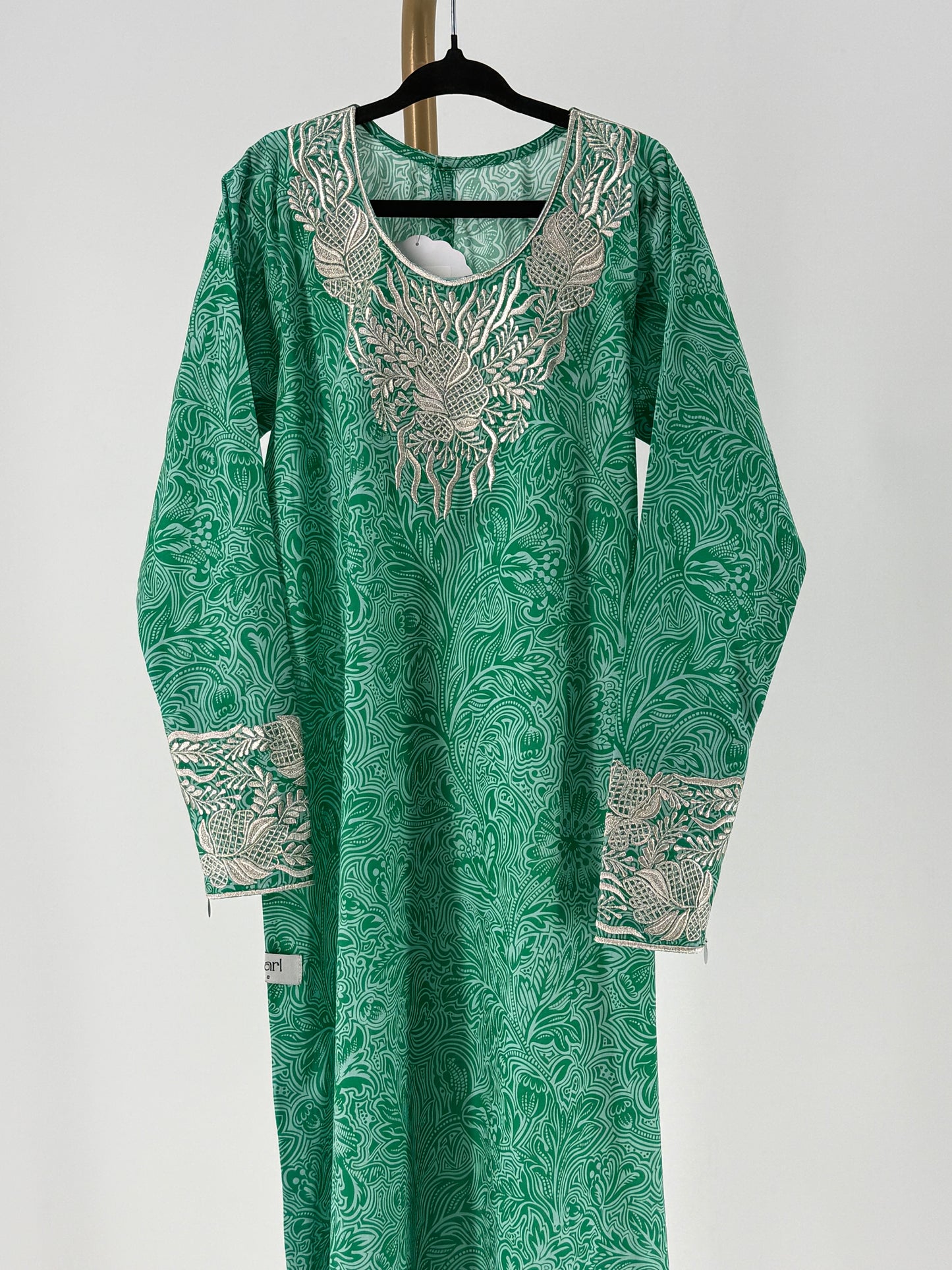 green jalabiya